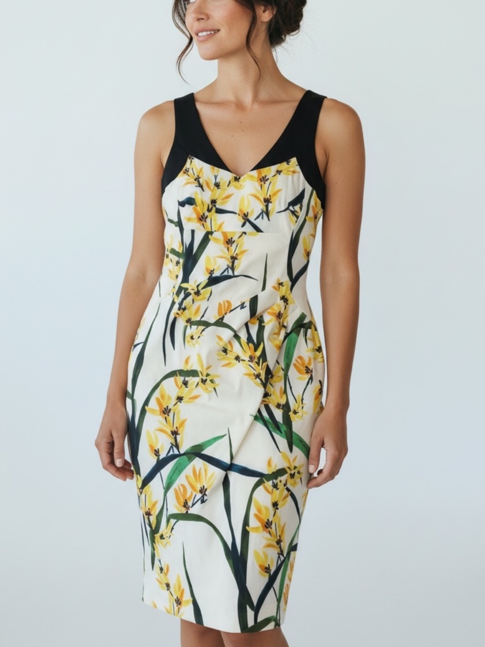 KAREN Millen sheath dress sleeveles black white yellow stretch flattering size 4